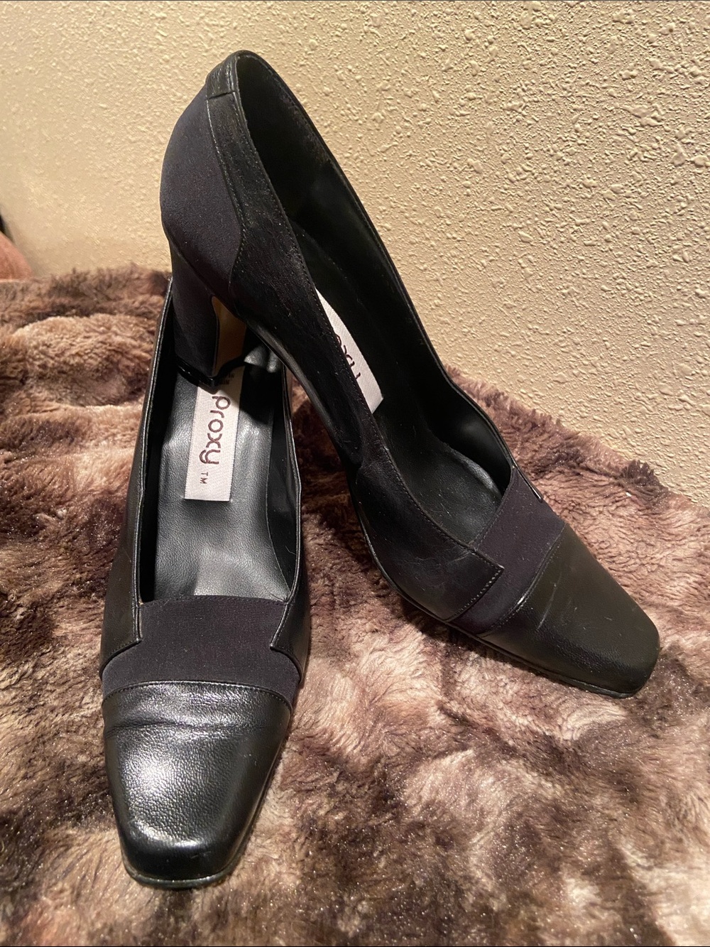 Roxy Black Women's Leather & Fabric Block Heel Pumps